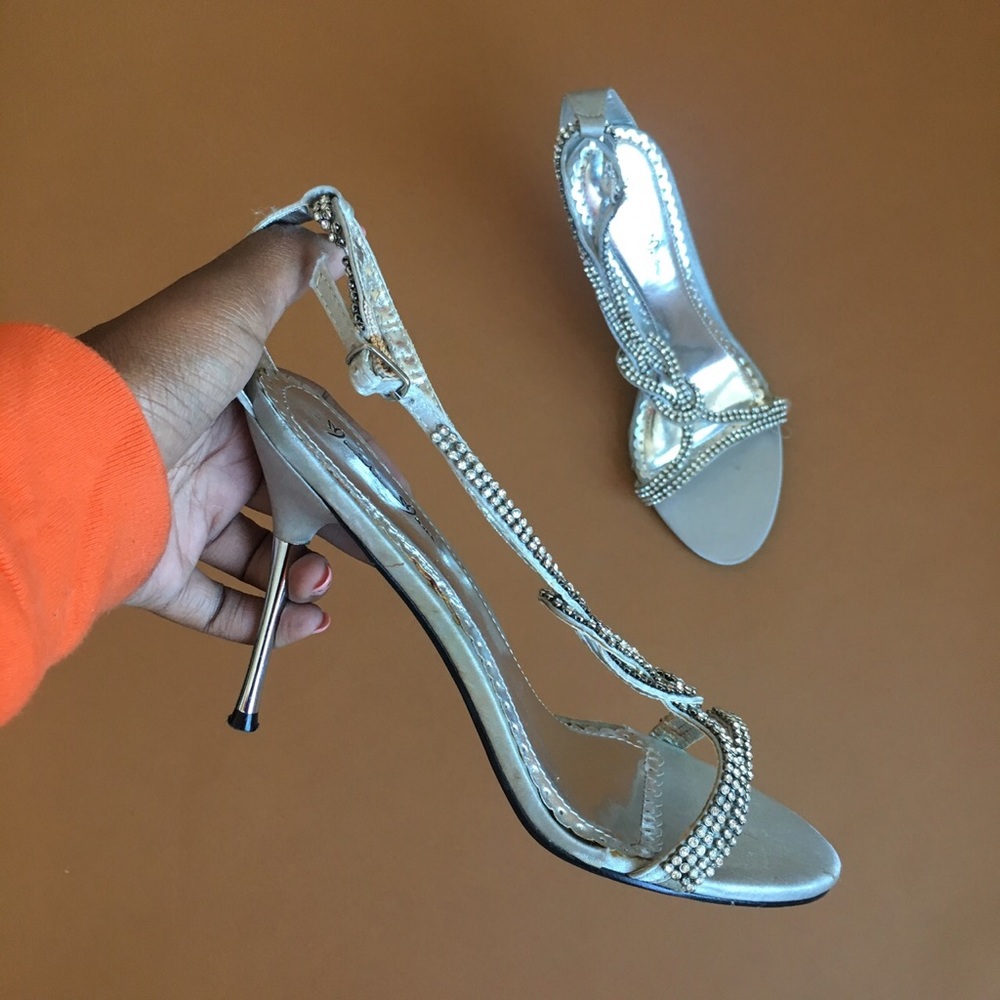 Marichi Mani Heels